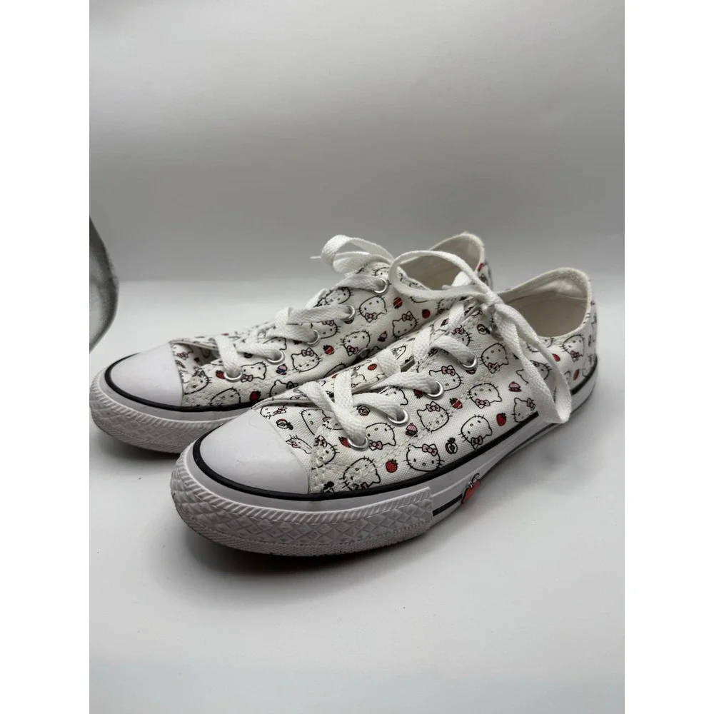 Hello Kitty X Converse Chuck Taylor All Stars Low Top‎ 163916F Youth Girls 3 Y